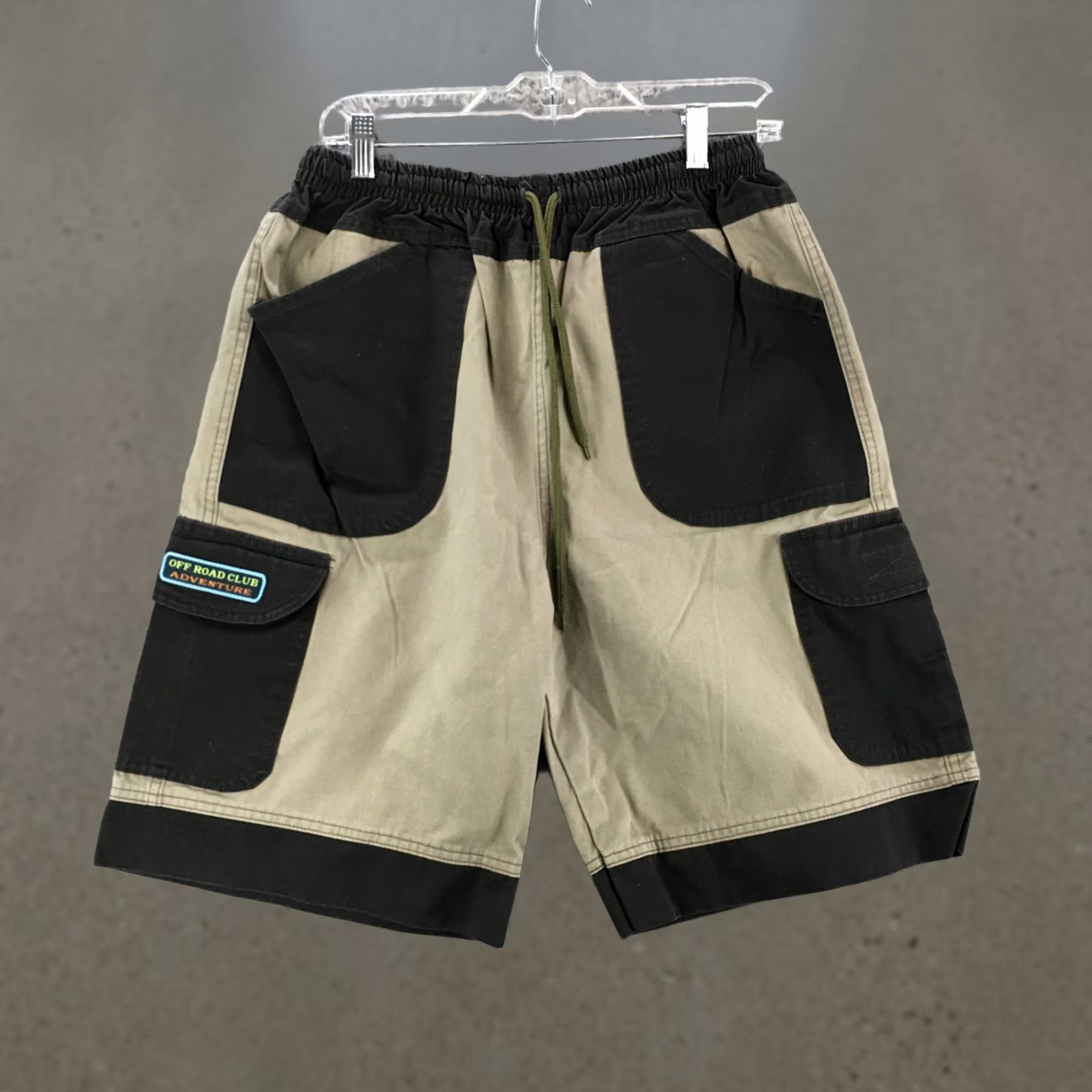 Vintage Off Road Adventure Cargo Shorts Mens 28x9.5 Beige Grey High Rise Elastic Waist Casual Cargo Pocket Regular Rise Men Size US 28 / EU 44 - 1 Thumbnail
