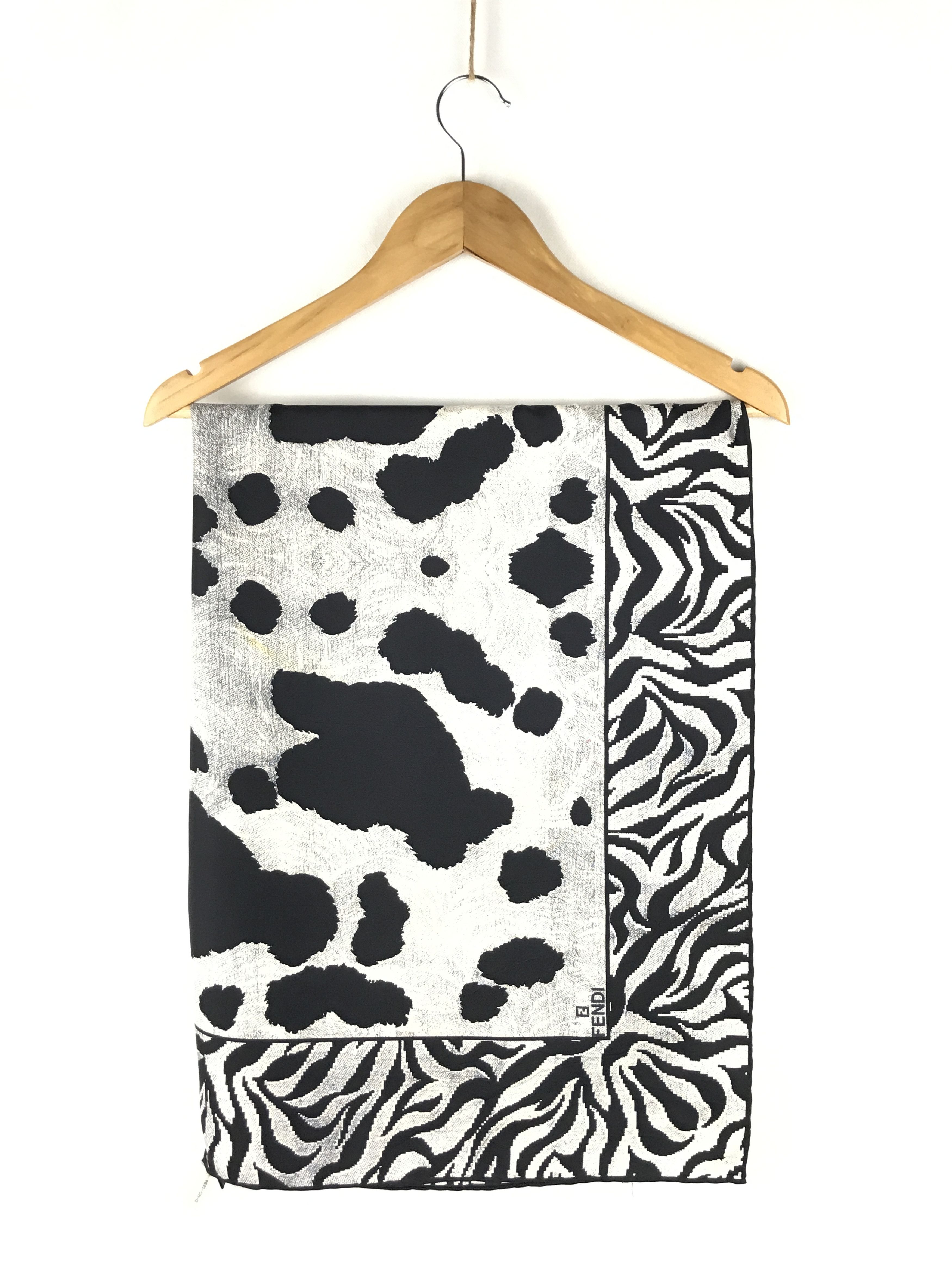 Fendi × Vintage Vintage Fendi Zebra Printed Silk Scarf Size ONE SIZE - 2 Thumbnail