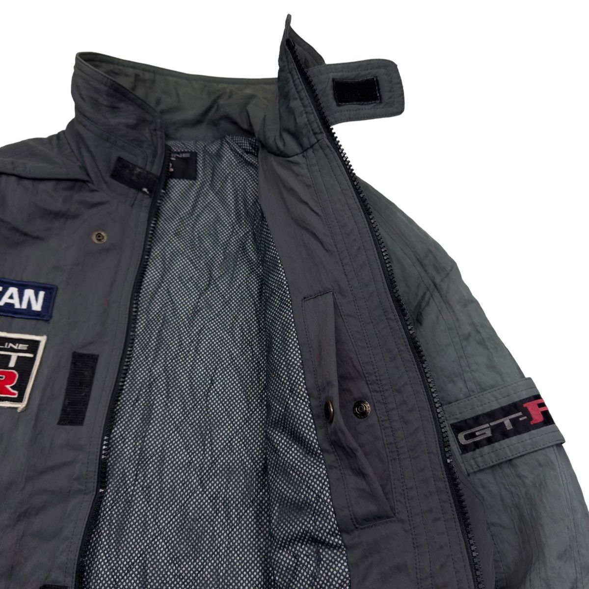 Other 1980s Vintage Nissan Skyline GTR Sunfade Boxy Fit Jacket Size US L / EU 52-54 / 3 - 6 Thumbnail