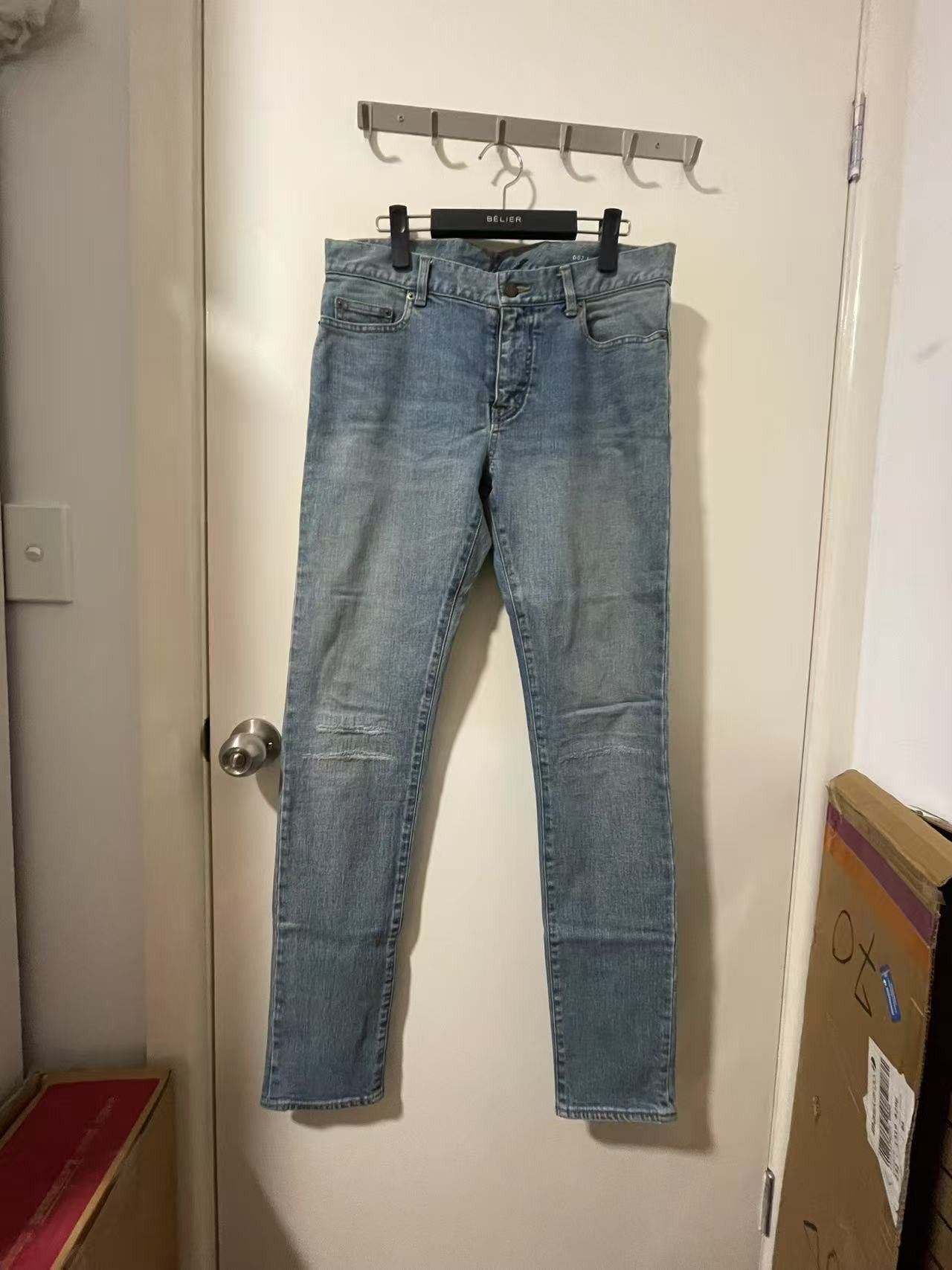 D02 Skinny Jeans Size 31