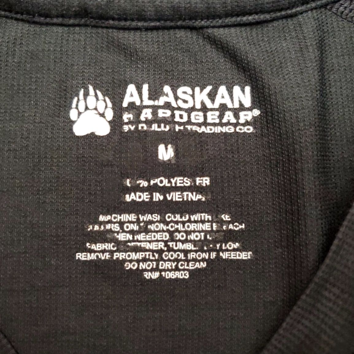 Vintage Alaskan Hardgear Shirt Mens M Black Lightweight Performance Stretch Outdoor TEE Size US M / EU 48-50 / 2 - 5 Thumbnail