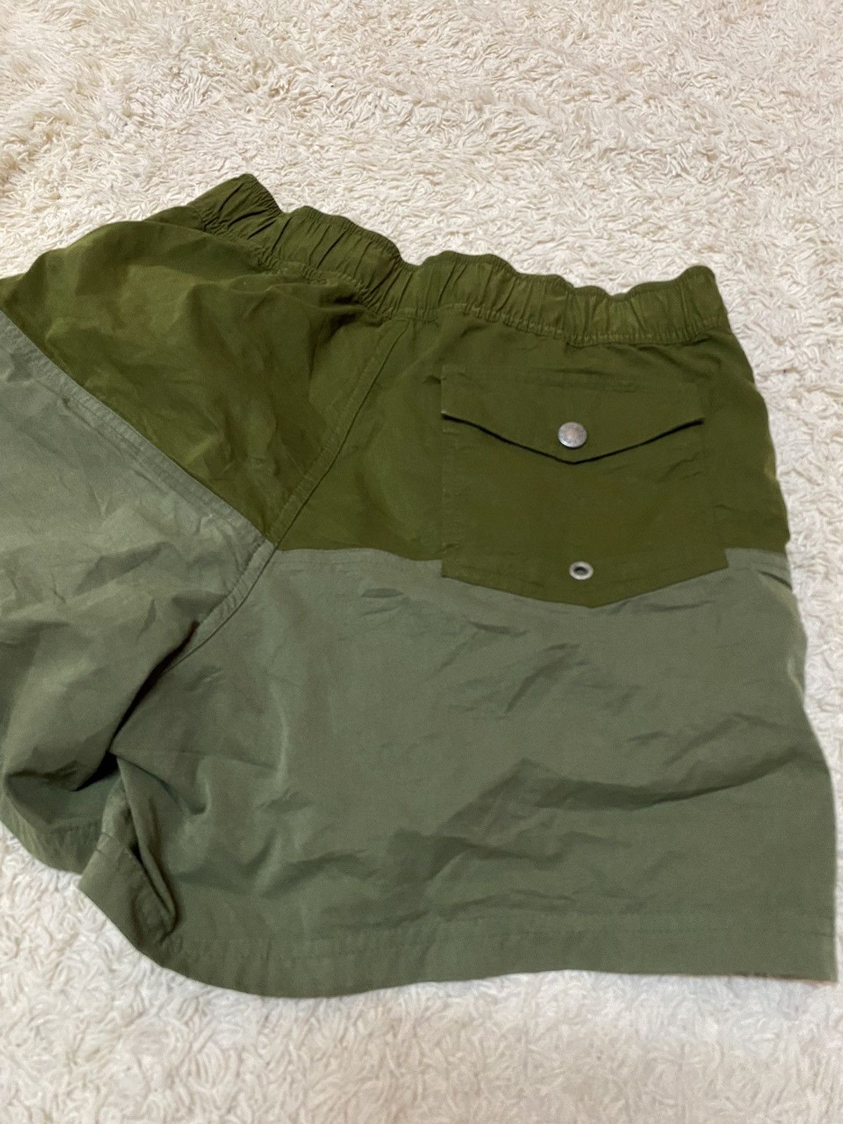 The North Face ‼️THE NORTH FACE SHORT SIZE 28-31inchies‼️ Size US 28 / EU 44 - 4 Thumbnail