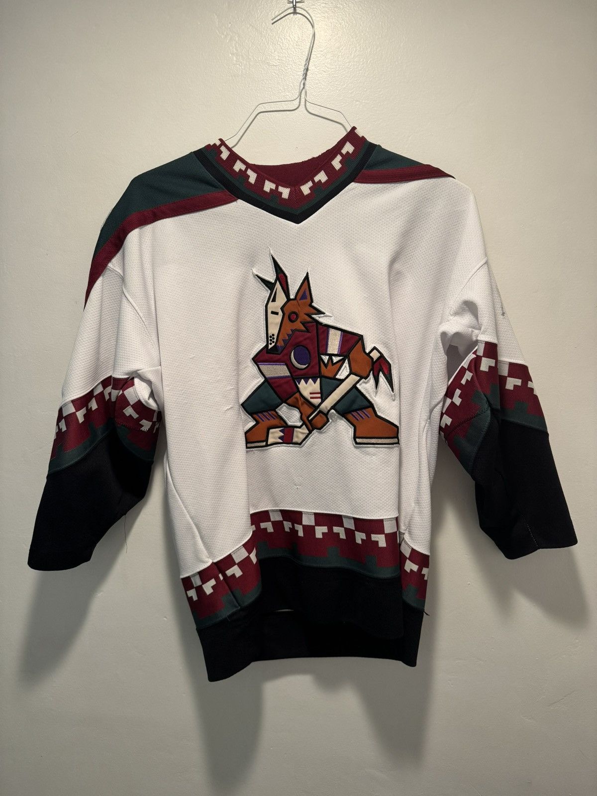 Vintage Arizona Coyotes Starter Jersey