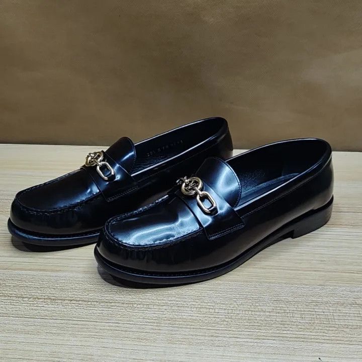 Louis Vuitton Louis Vuitton Simple Black Casual Loafers -2508 Size US 8 / IT 38 - 1 Thumbnail