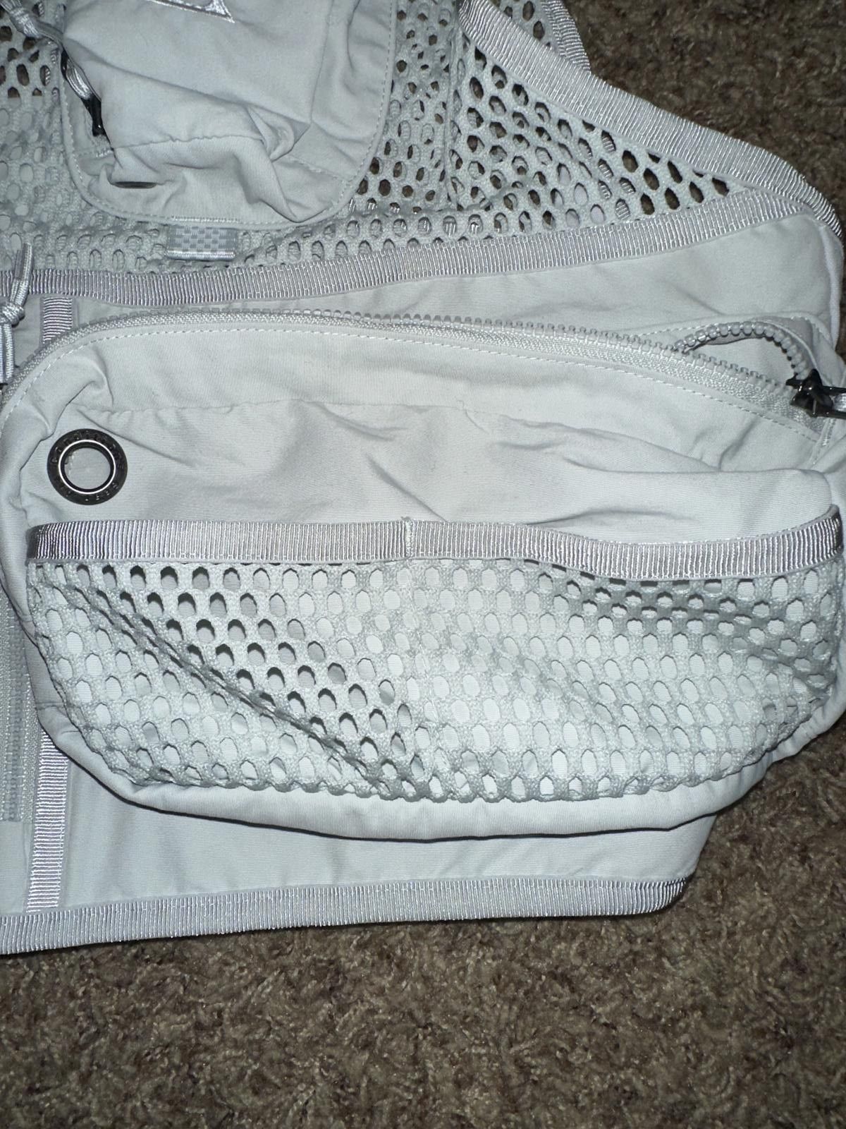Nike Nike Unisex ACG Buttles Light Silver Hiking Vest Sample Size M / US 6-8 / IT 42-44 - 2 Thumbnail