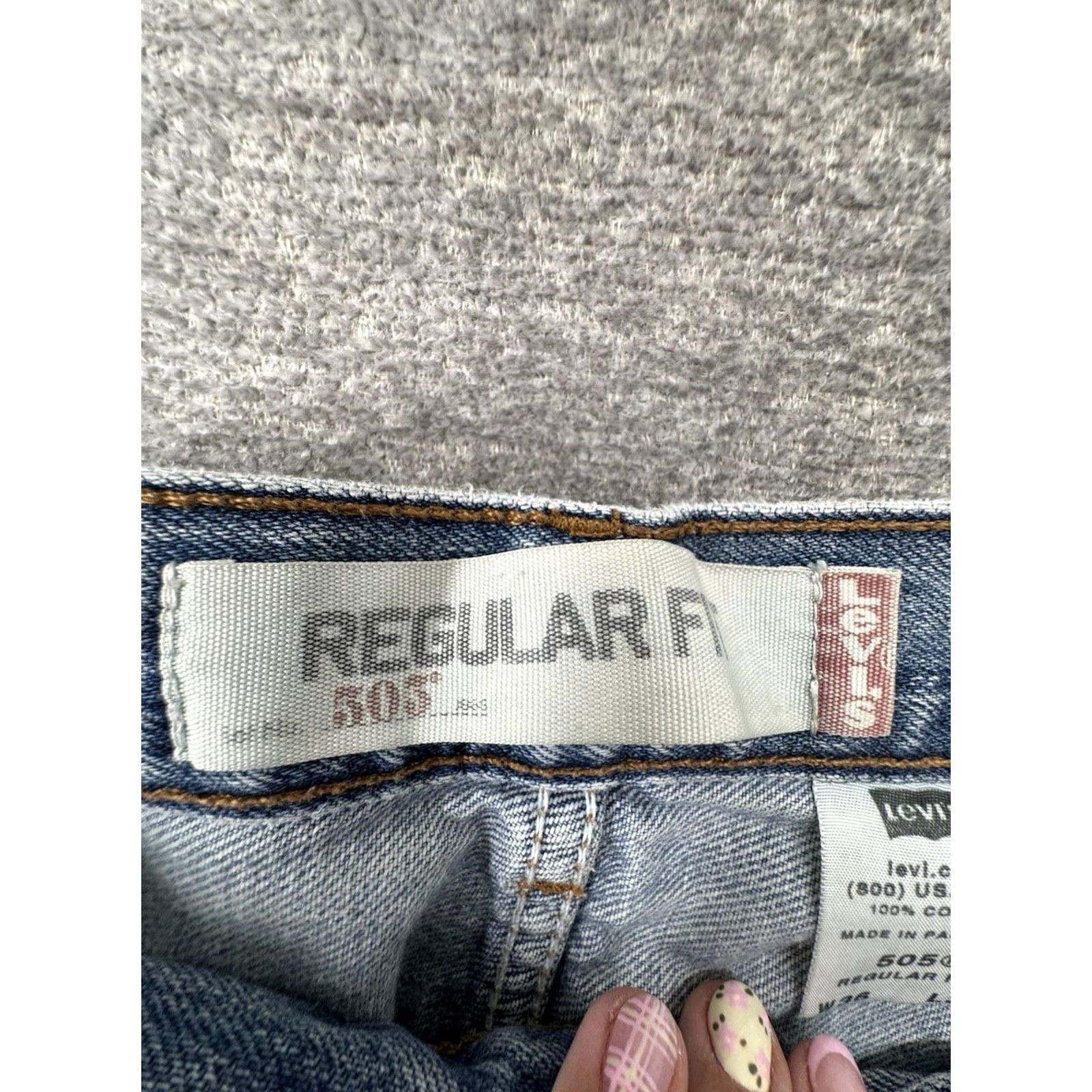 Levi's VINTAGE Levi's 505 Jeans Regular Fit 36x30 Denim Straight Light Blue Y2K Red Tab Men Jeans Size US 36 / EU 52 - 5 Thumbnail