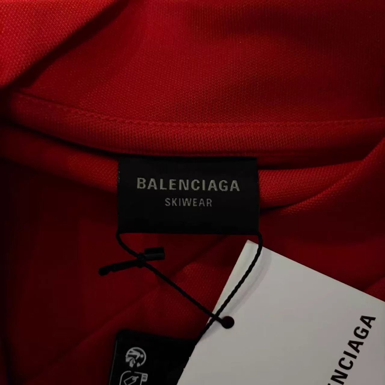 Balenciaga Balenciaga SKIWEAR V-neck long-sleeve women's top Size US XXS / EU 40 - 4 Thumbnail