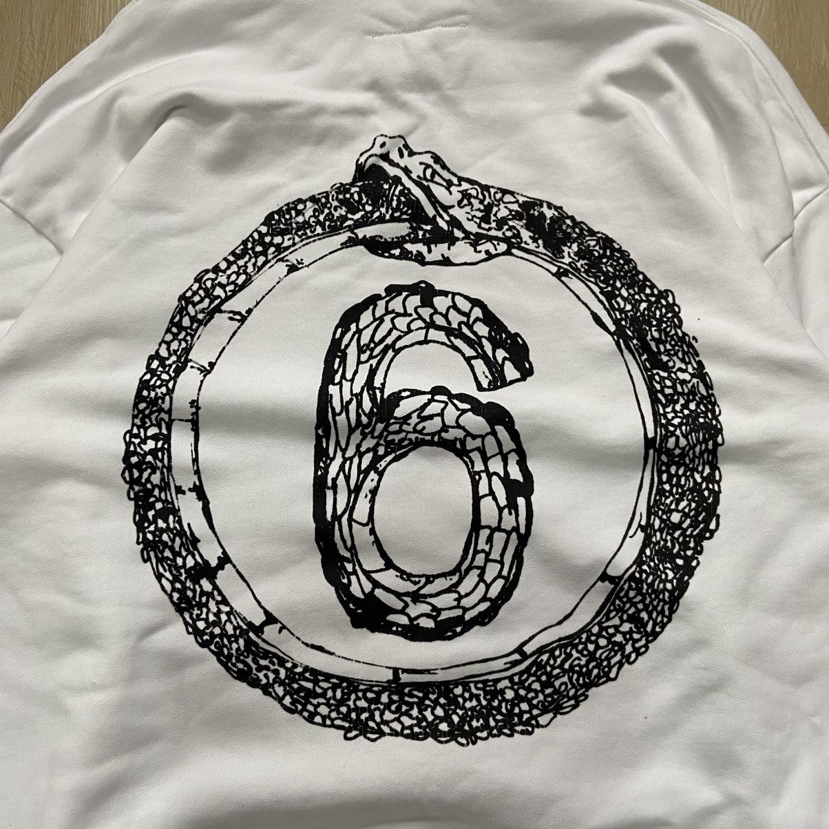 Maison Margiela Maison Margiela Snake White Hoodie Size US L / EU 52-54 / 3 - 3 Thumbnail