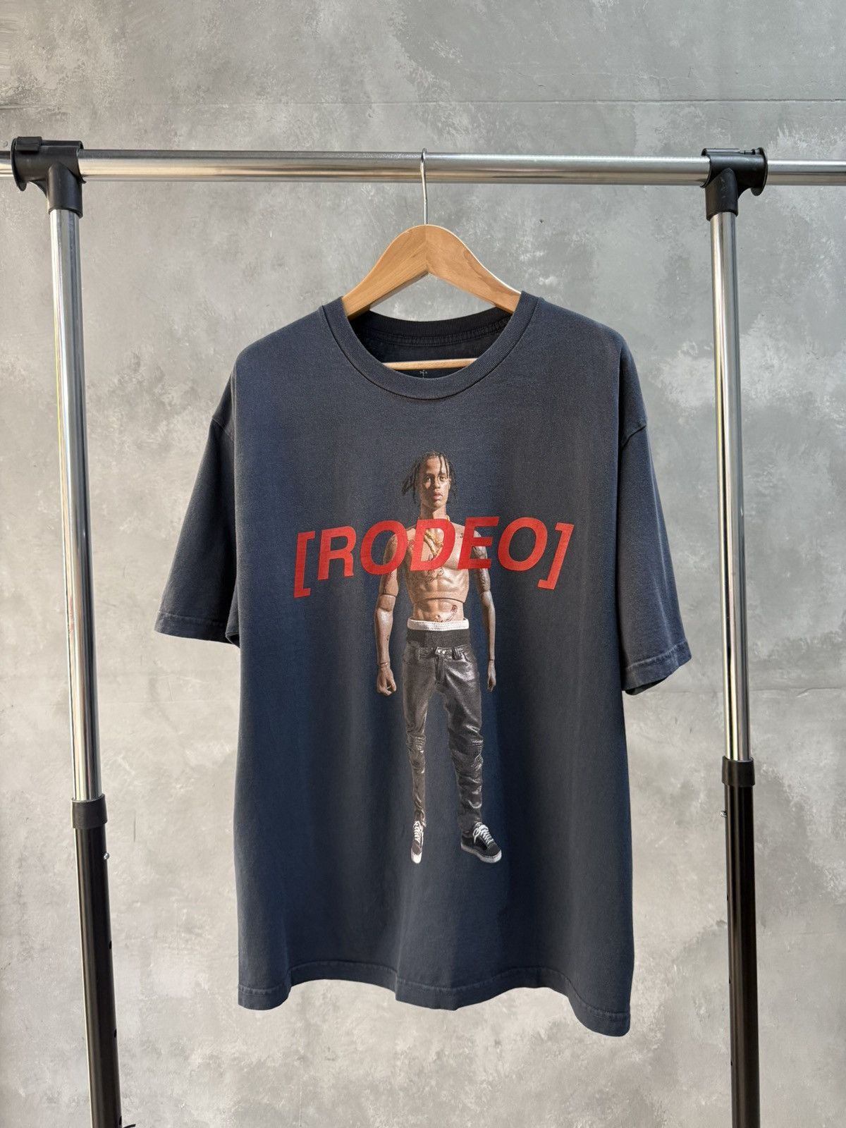 Travis Scott Travis Scott Rodeo 10 Years Action Figure Tee Black Size US M / EU 48-50 / 2 - 1 Thumbnail