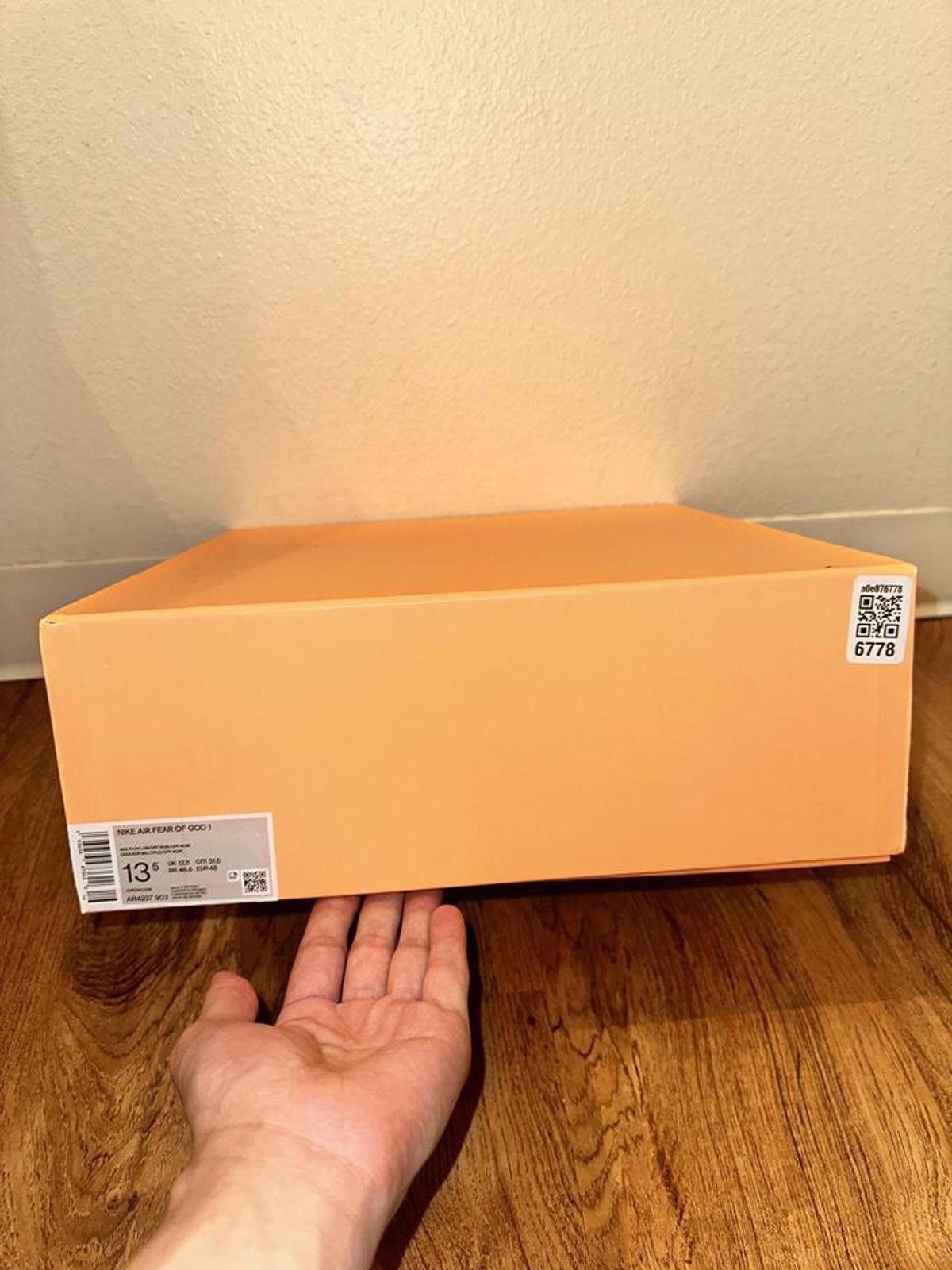 Nike Air Fear of God 1 String Off-Noir Friends & Family Size US 14 / EU 47 - 11 Thumbnail