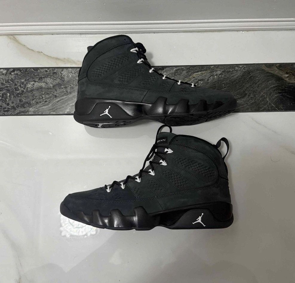 Jordan Brand Air Jordan 9 Retro Anthracite Black Size 11 Brand New w/ Box Size US 11 / EU 44 - 1 Thumbnail