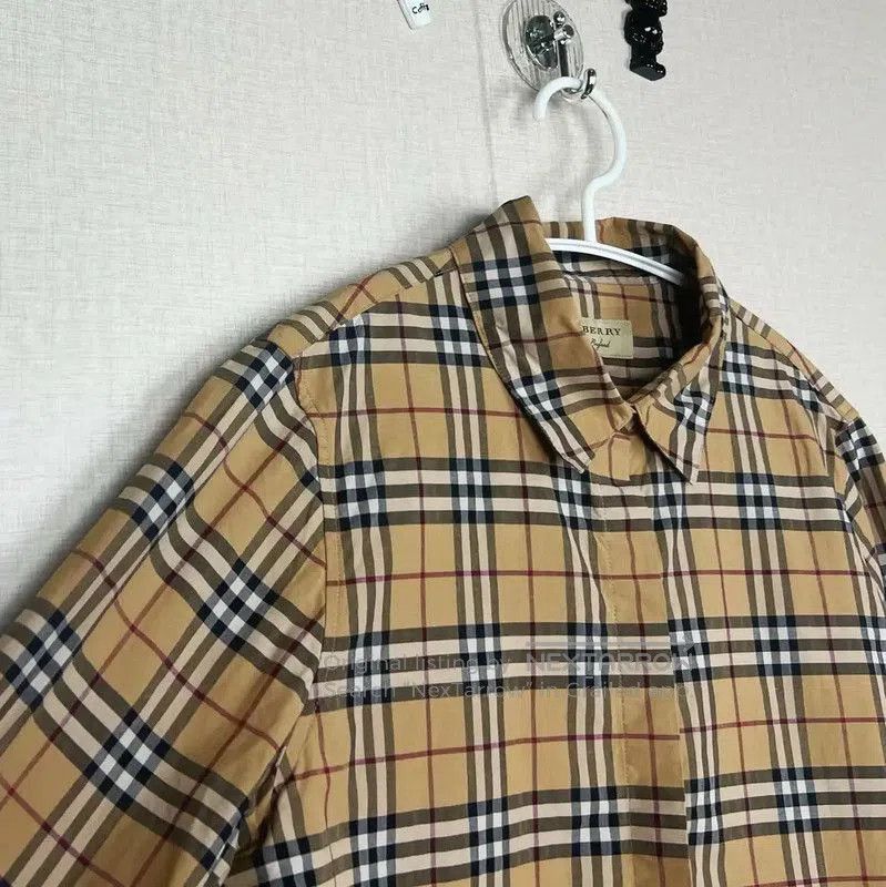 Burberry Burberry Yellow Cotton Women's Shirt. Size L / US 10 / IT 46 - 3 Thumbnail