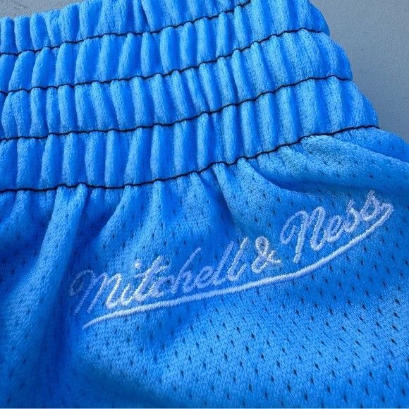 Designer × Mitchell & Ness NWT MITCHELL & NESS NCAA BIG FACE FASHION SHORT 5.0 SZ M Size US 30 / EU 46 - 9 Thumbnail