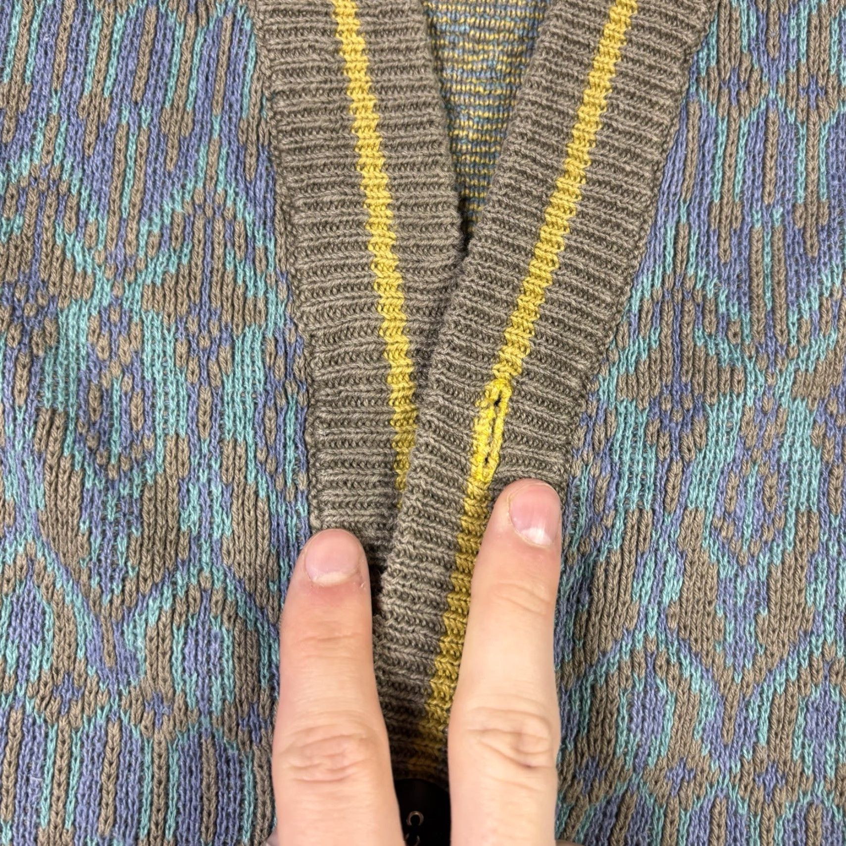 Vintage VINTAGE UnionBay Cardigan Sweater Knit Striped Abstract Geometric Pattern sz S Women Size S / US 4 / IT 40 - 4 Thumbnail