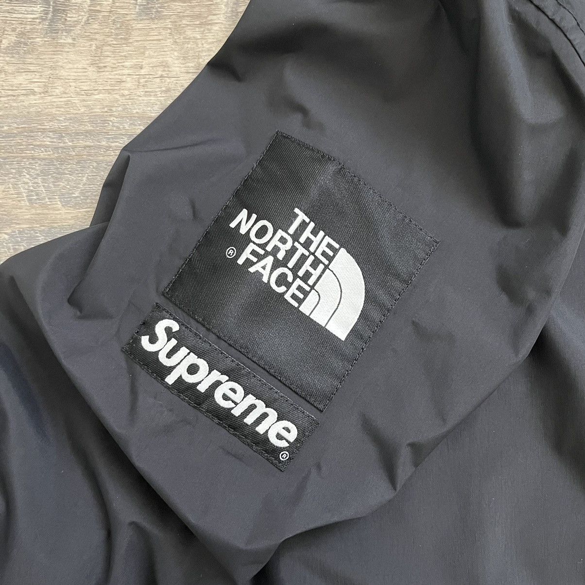 Supreme × The North Face SS15 Supreme x The North Face Packable Coaches Jacket Size US L / EU 52-54 / 3 - 5 Thumbnail