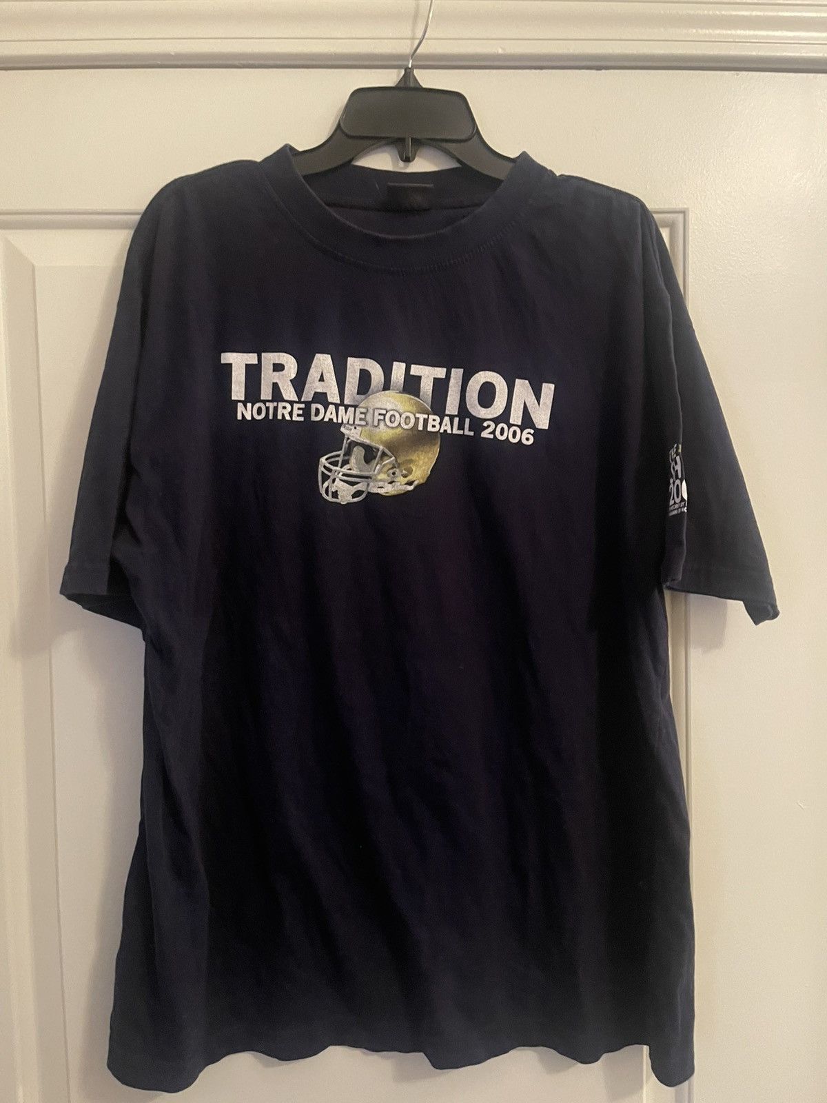 Pro Edge × Vintage VINTAGE Notre Dame Shirt Adult XL Blue NCAA Football Size US XL / EU 56 / 4 - 1 Thumbnail