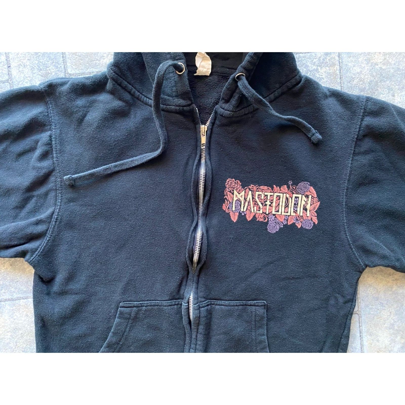 Vintage VINTAGE 2015 Mastodon Hoodie Men’s Small Independent Trading Company Floral Skull Black Full Zip Mens S Size US S / EU 44-46 / 1 - 6 Thumbnail