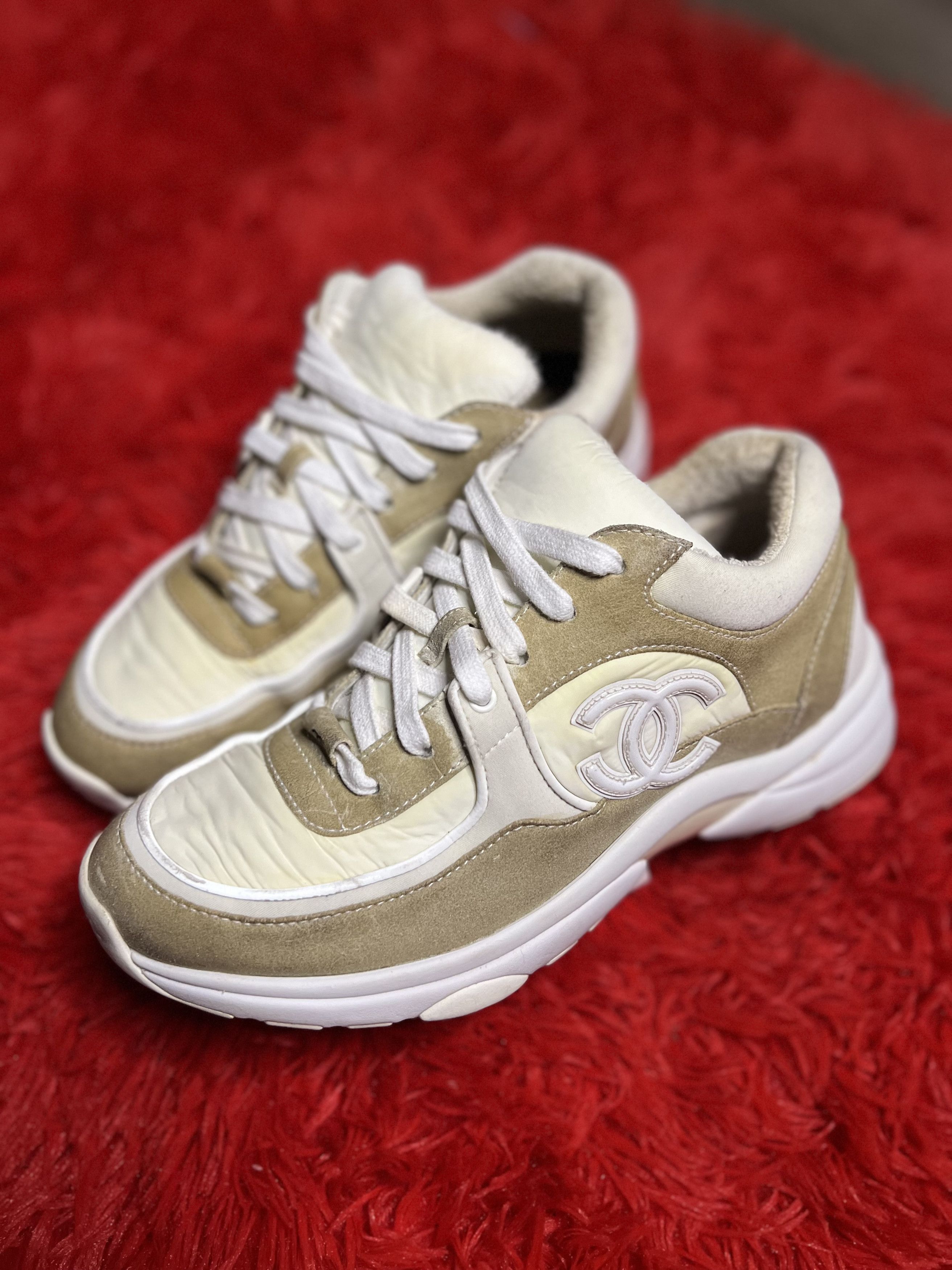 Chanel Chanel CC Sneaker Size US 9 / IT 39 - 1 Thumbnail
