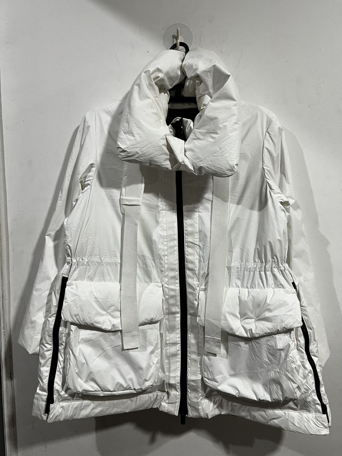 【関税&送料込】Jil Sander Biscuit Nylon Dona Jacket Jil Sander Biscuit Nylon Dona Jacket | Grailed