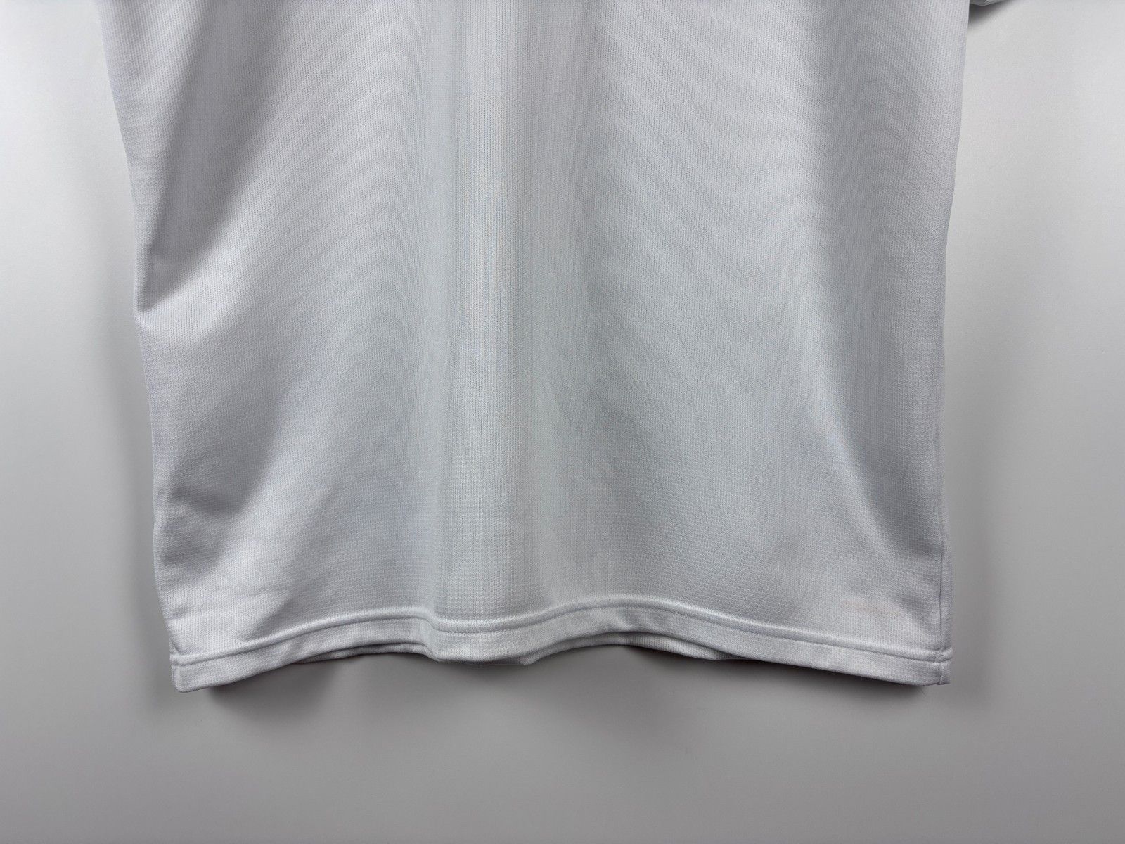 Adidas Vintage Adidas Liverpool 2009-10 Polo T-Shirt Size ~L-XL Size US L / EU 52-54 / 3 - 3 Thumbnail