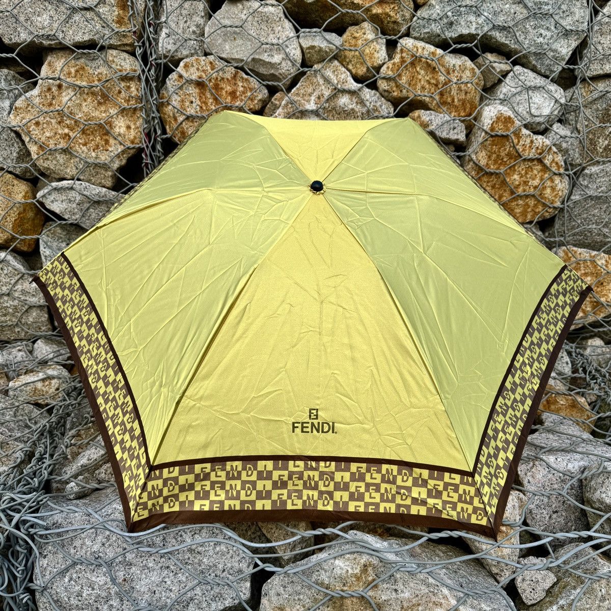 Other FENDI ZUCCA ROMA MONOGRAM FOLDING GOLD UMBRELLA ITALY Size ONE SIZE - 1 Thumbnail