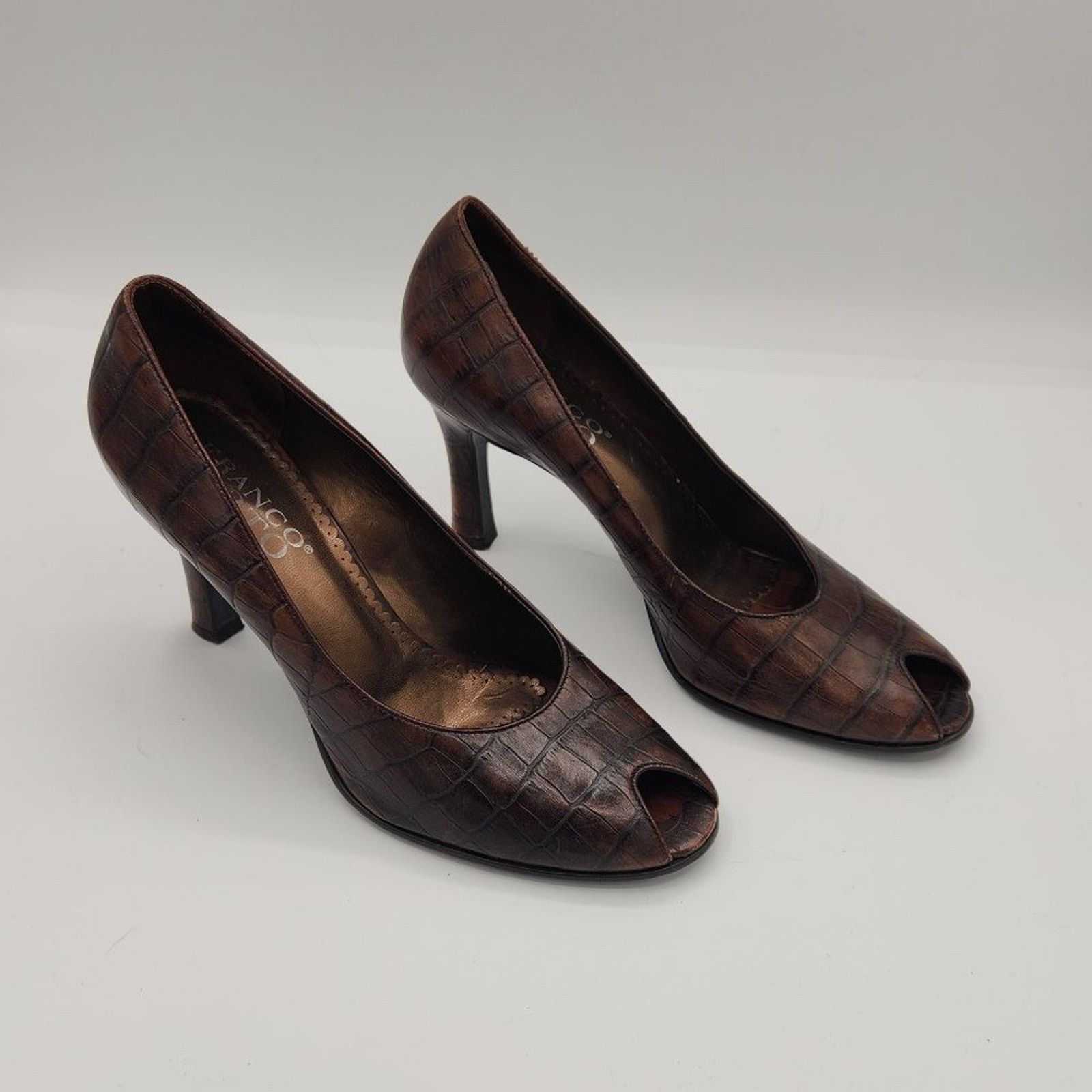 Franco Sarto Franco Sarto Crocodile Peep Toe Heels Size US 9.5 / IT 39.5 - 3 Thumbnail