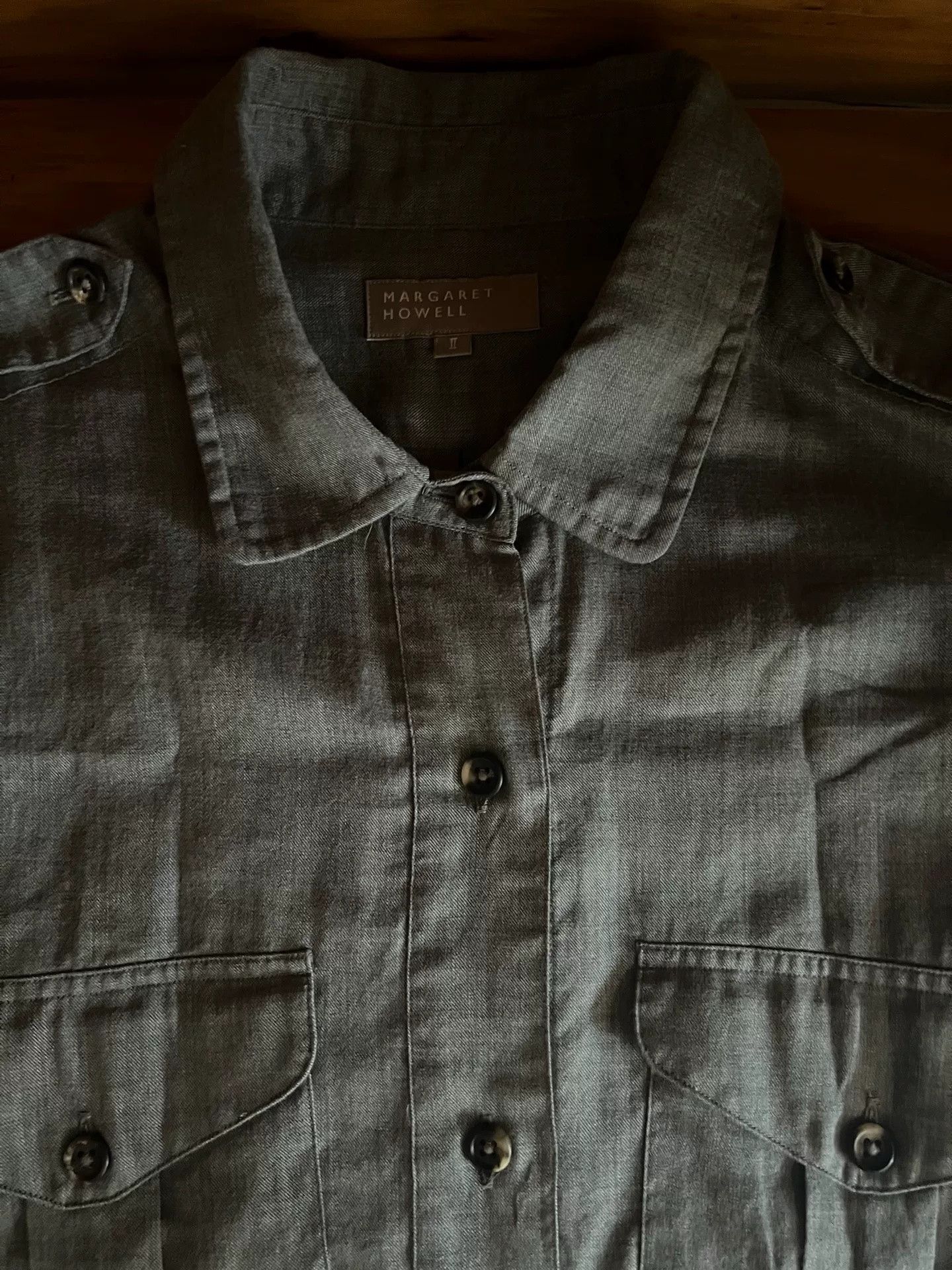 Margaret Howell Margaret Howell Gray Horn Button Work Shirt Size US M / EU 48-50 / 2 - 9 Thumbnail