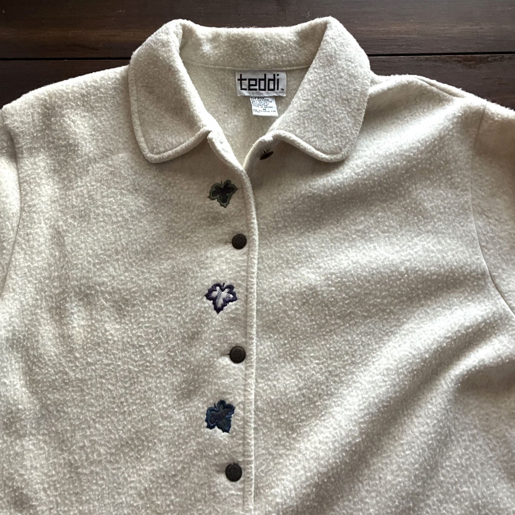 Vintage VINTAGE Teddi fleece jacket embroidered cottage button up womens medium jacket Size M / US 6-8 / IT 42-44 - 5 Thumbnail