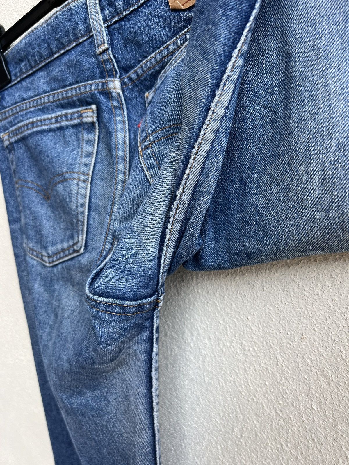 Levi's Vintage 90s Levi’s 505 Faded Blue Denim Jeans 30x31.5 Size US 30 / EU 46 - 23 Thumbnail