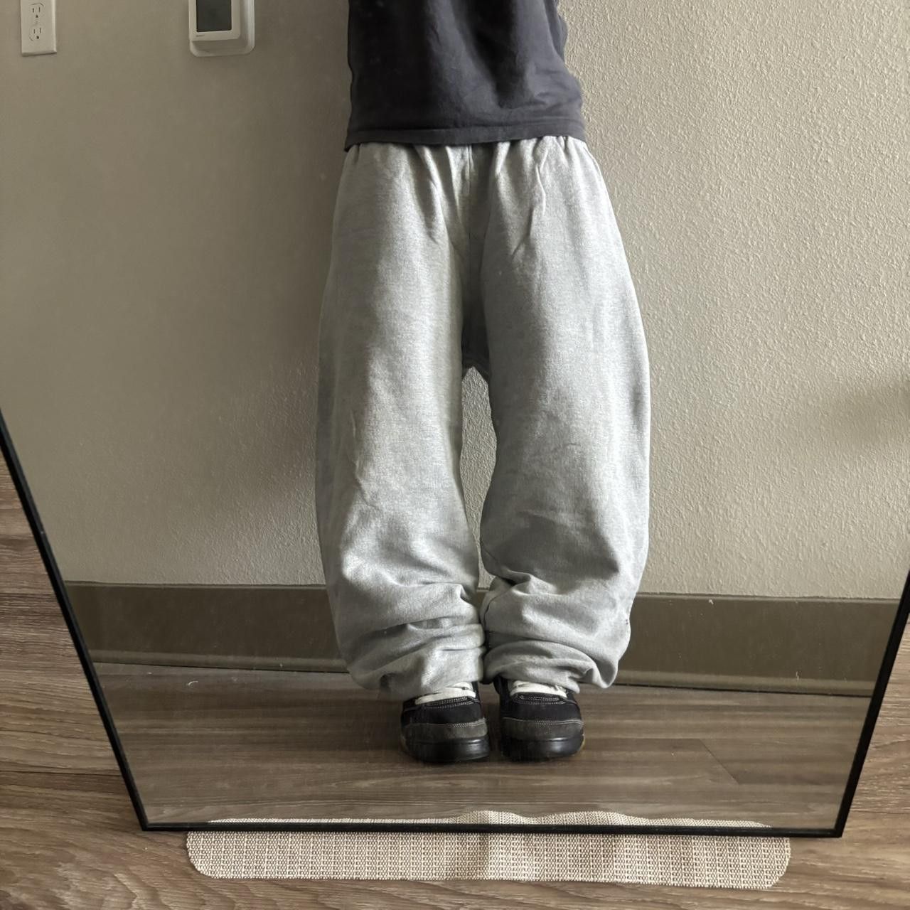 Japanese Brand Crazy Vintage Y2K/2000s Baggy Grey Skater Essential Sweatpants! Fits L Size US 36 / EU 52 - 1 Thumbnail