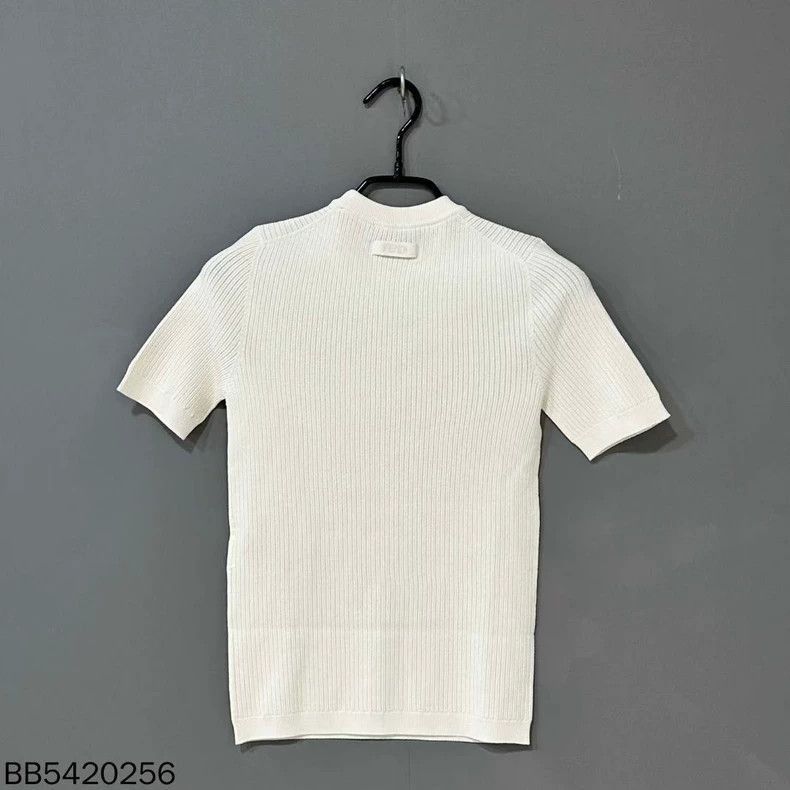 Fendi Fendi Short Sleeve Ribbed Logo Top Size US S / EU 44-46 / 1 - 3 Thumbnail