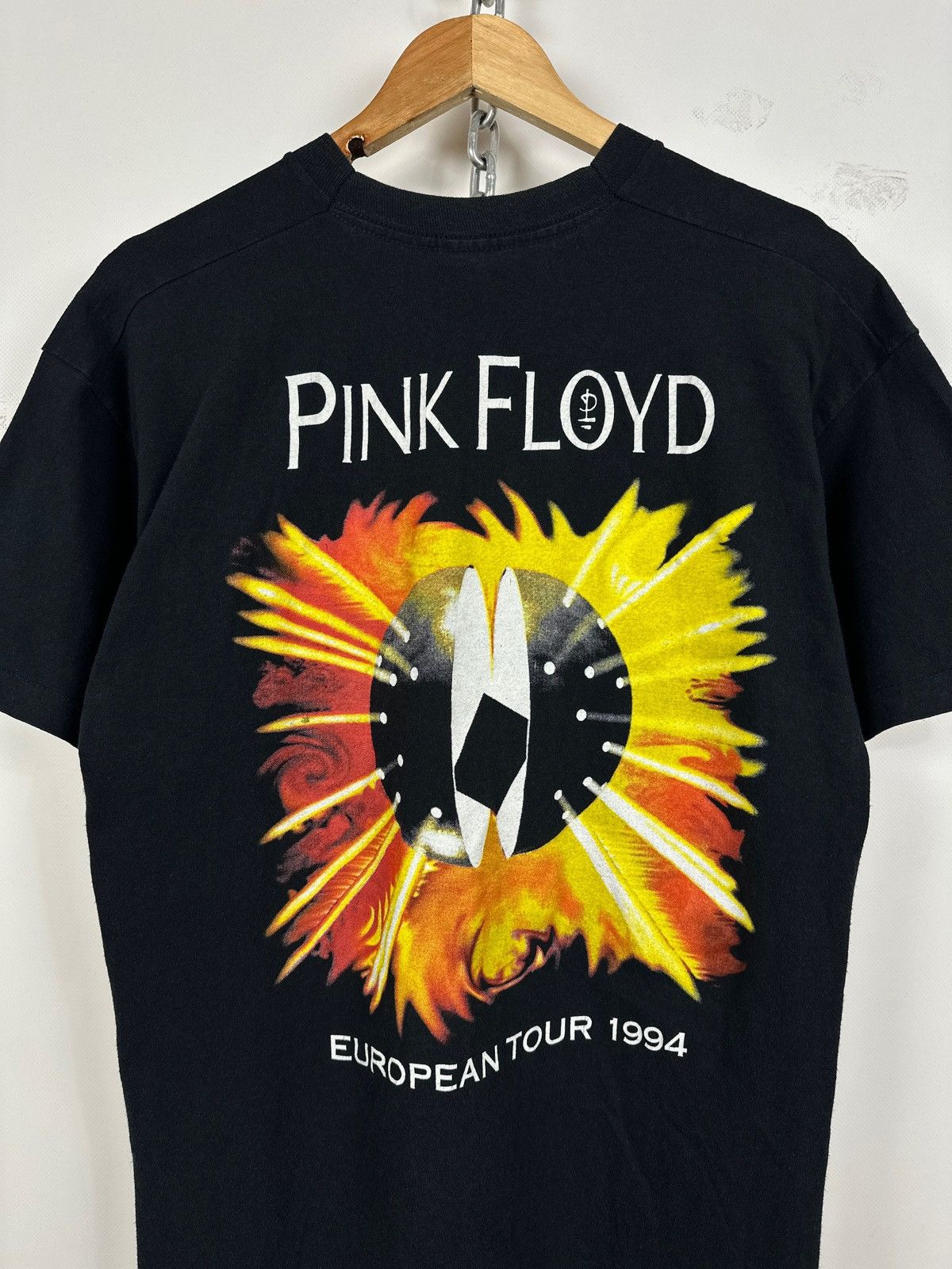 Band Tees 1994 Vintage Pink Floyd North European Tour Brockum T-Shirt Size US L / EU 52-54 / 3 - 14 Thumbnail