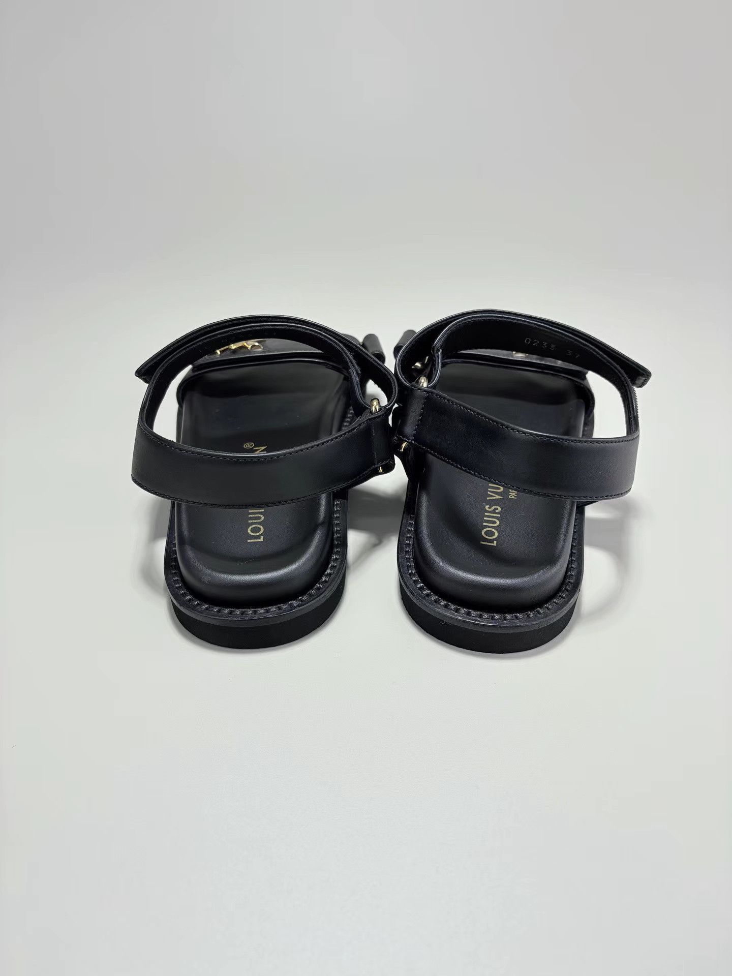 Louis Vuitton LOUIS VUITTON LV SUNSET Black & Gold Logo Velcro Sandals K1 Size US 7 / IT 37 - 3 Thumbnail