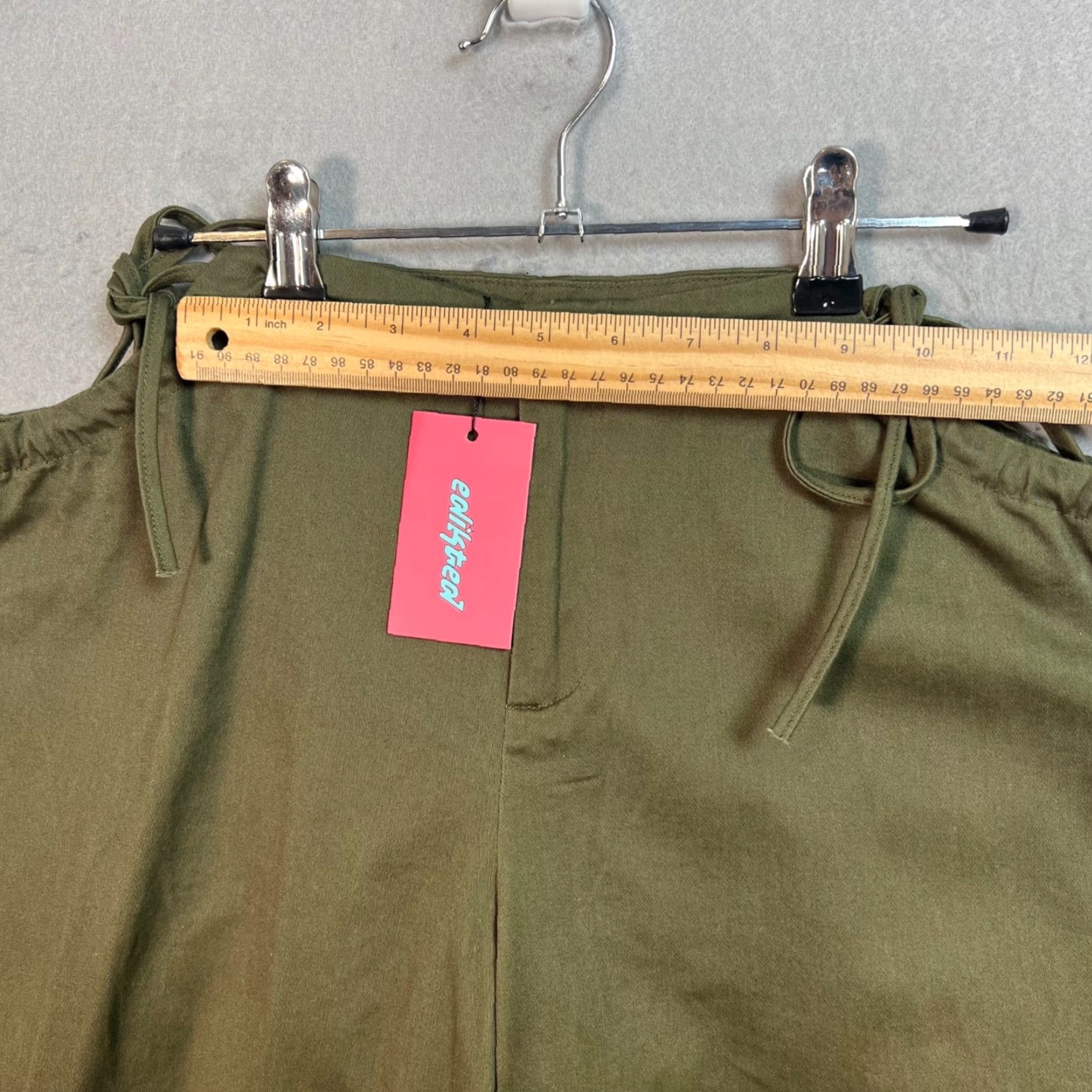 Vintage Edikted Olive Green Wide Leg Cargo Pants Women’s Small 100% Cotton Casual 31" Inseam Size 28" / US 6 / IT 42 - 6 Thumbnail