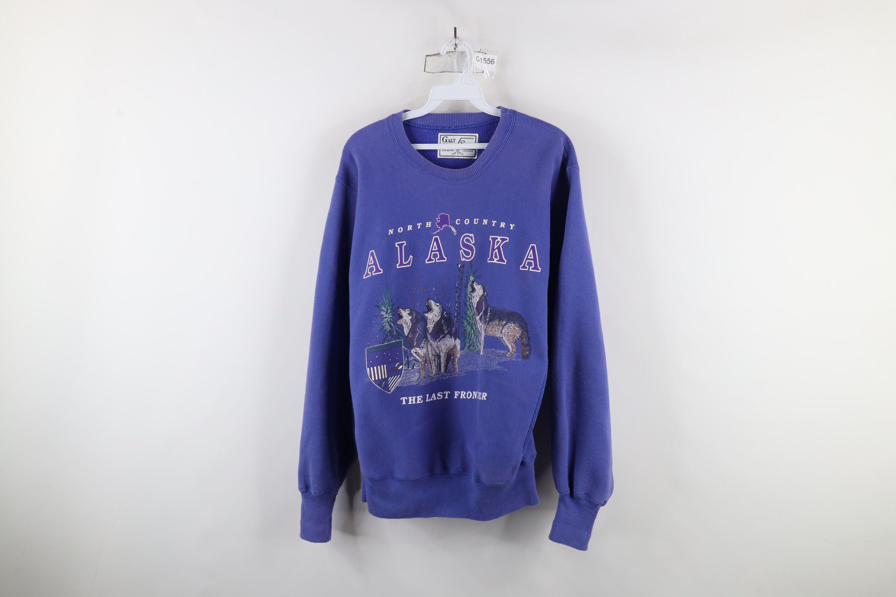 Vintage Vintage 90s Alaska Wolf Nature Crewneck Sweatshirt USA Size M / US 6-8 / IT 42-44 - 1 Thumbnail