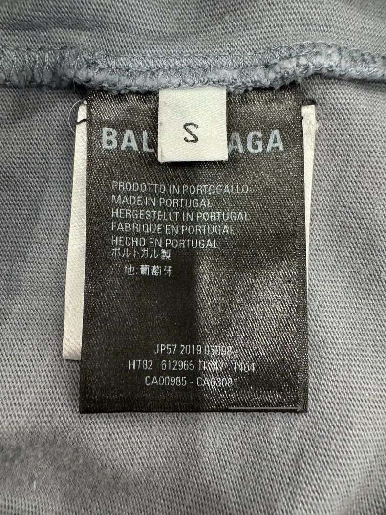 Balenciaga Balenciaga Grey Portrait Printed Logo Short Sleeve Size US S / EU 44-46 / 1 - 6 Thumbnail