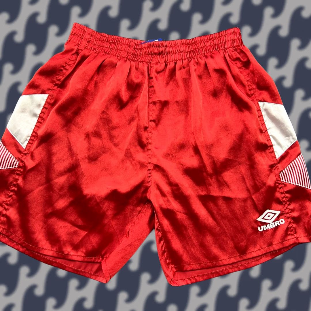 Umbro Vintage Umbro Sprinter Shorts Mens S Small Green Red Shiny Glanz Nylon 90s Athletic Size US 29 - 1 Thumbnail