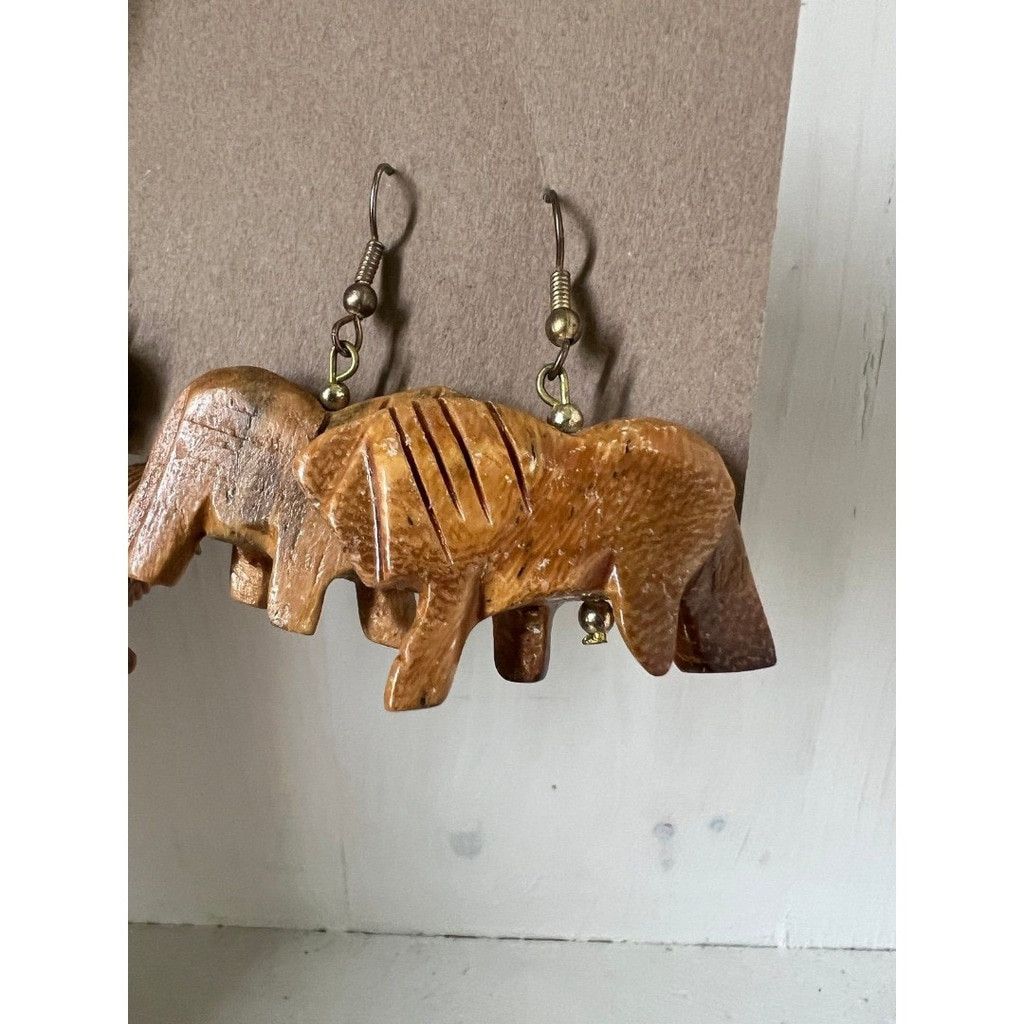 Vintage 2 Pair Vtg Safari Animal Lion Tiger Dangle Pierced Earrings Size ONE SIZE - 2 Thumbnail