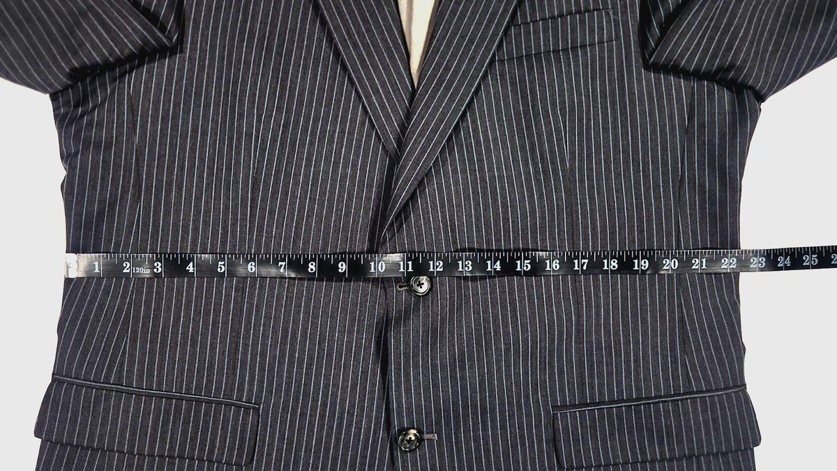 Hart Schaffner Marx Hart Schaffner Marx 2-Piece Pinstripe Suit Set 44L / 40x29 Size 44L - 9 Thumbnail