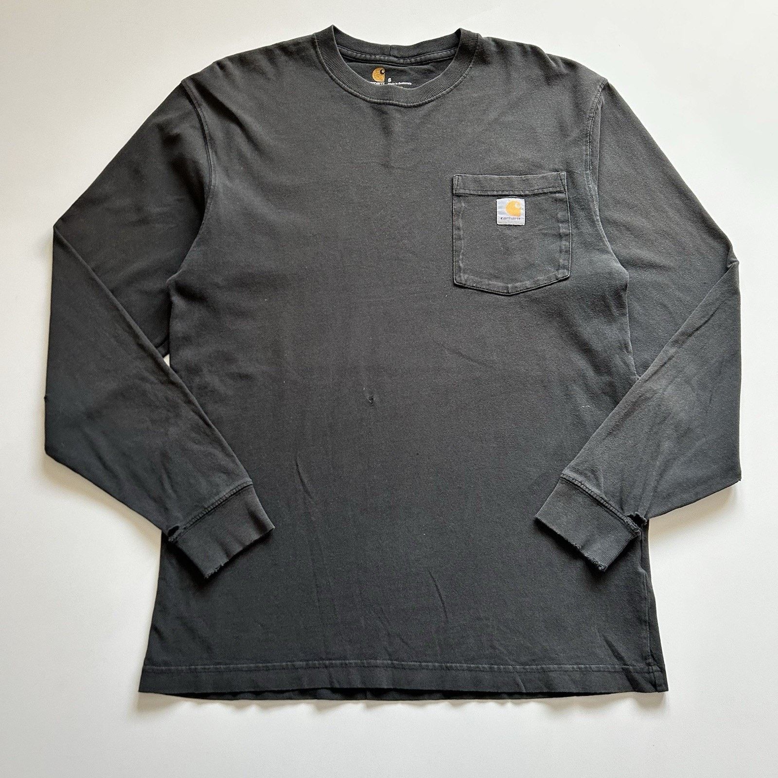 Carhartt Carhartt Long Sleeve Pocket T Shirt Small Faded Black Rare Size US S / EU 44-46 / 1 - 1 Thumbnail