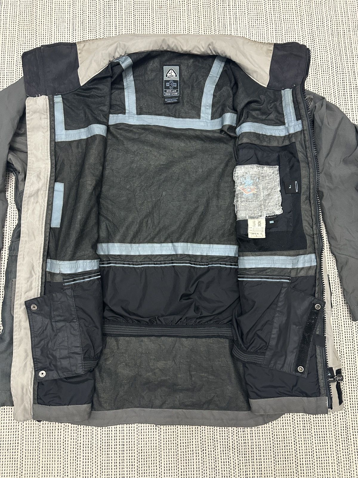 Nike ACG 🔥Vintage Nike Acg 3D Multi Pocket Jacket - Gray Size US L / EU 52-54 / 3 - 8 Thumbnail