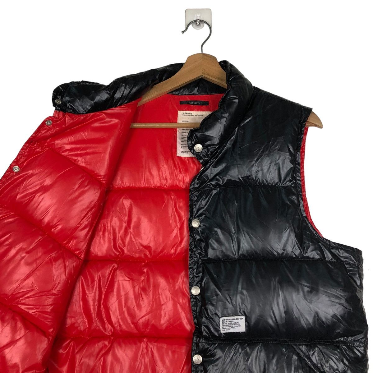 Wtaps 🔥TANKTOP BIKER VEST PUFFER DOWN WTAPS MULTI POCKETS Size US M / EU 48-50 / 2 - 14 Thumbnail