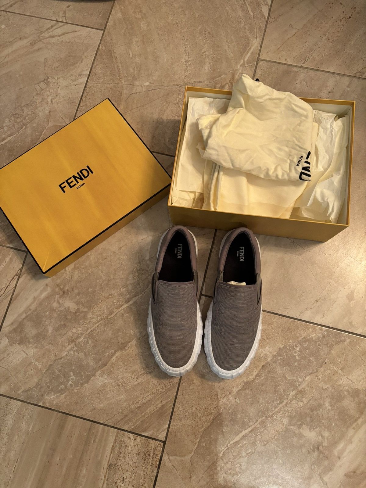 Fendi Fendi Slip-on Sneakers like New FF Flash Size US 9 / EU 42 - 4 Thumbnail