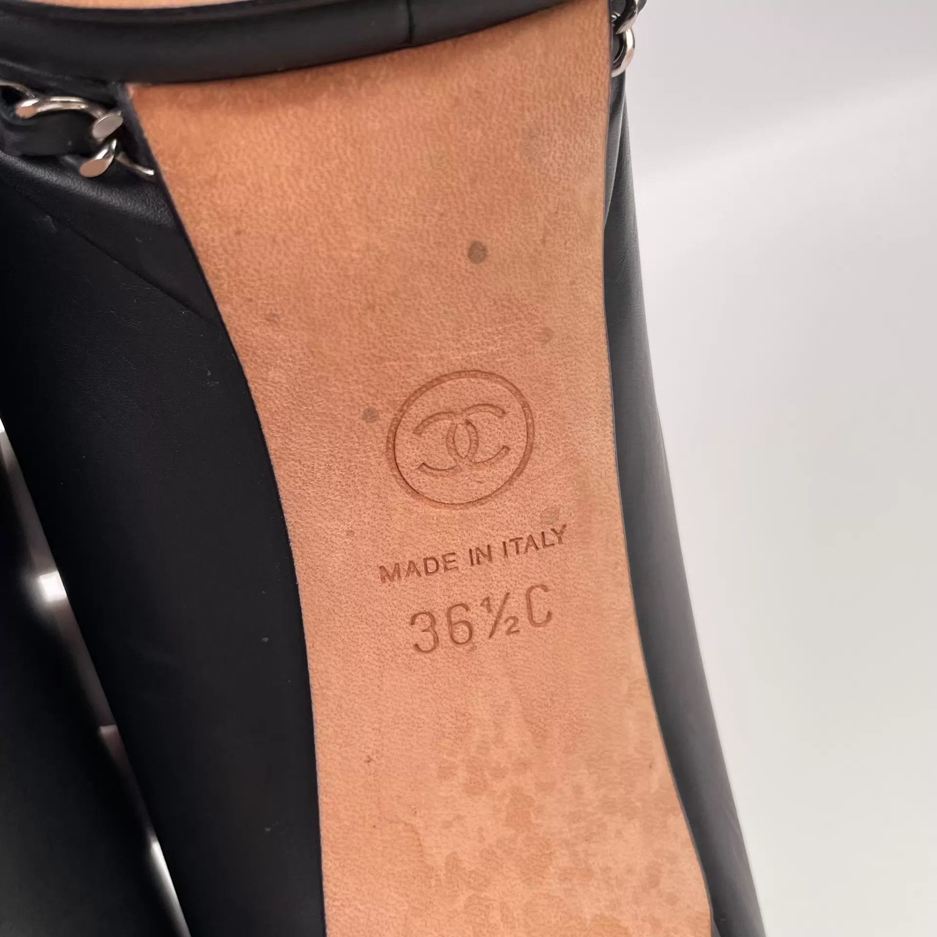 Chanel Chanel Women's Black Chain Heels 36 Size US 5.5 / IT 35.5 - 8 Thumbnail