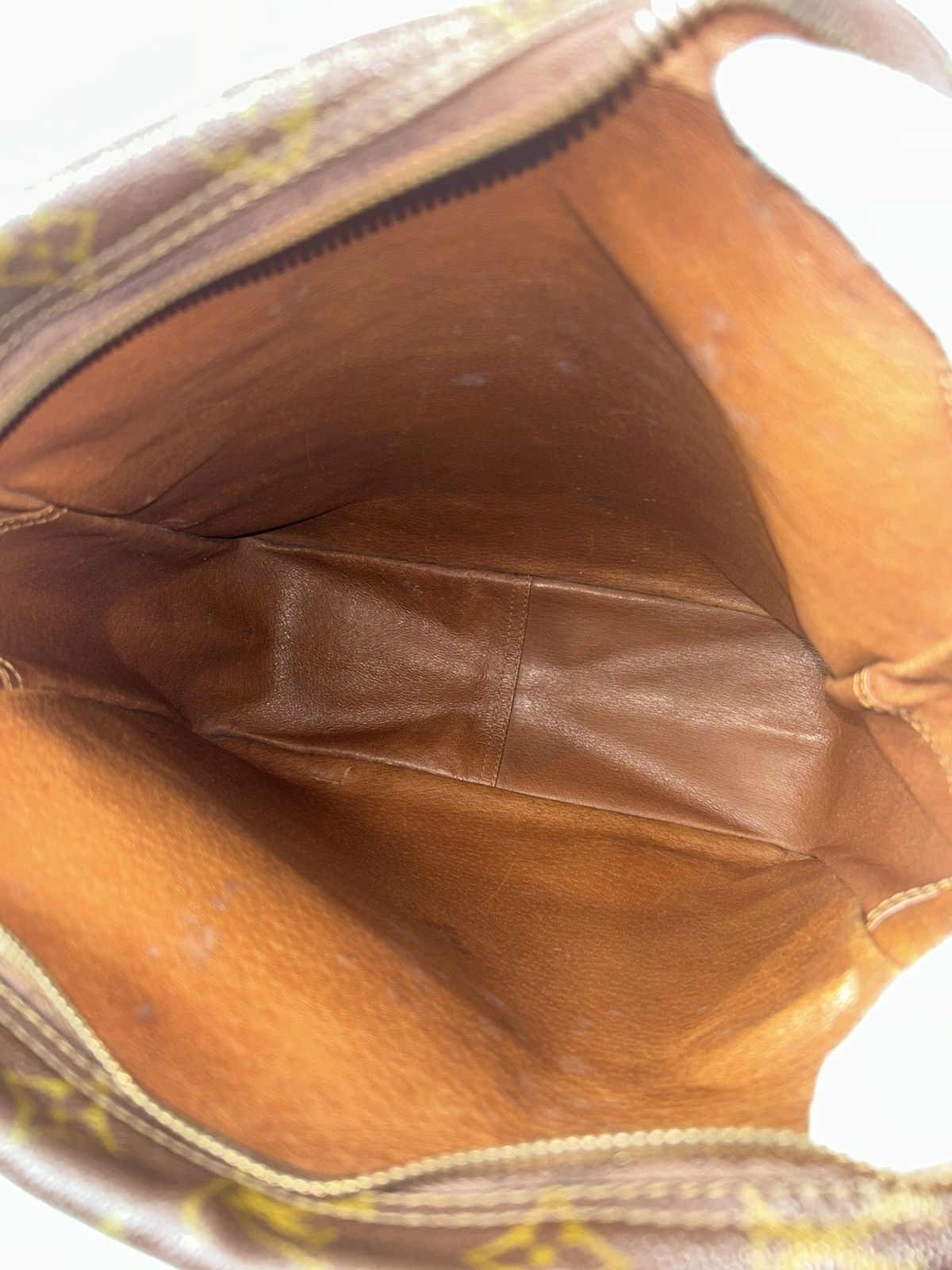 Louis Vuitton Louis Vuitton Monogram Crossbody Bag Size ONE SIZE - 4 Thumbnail