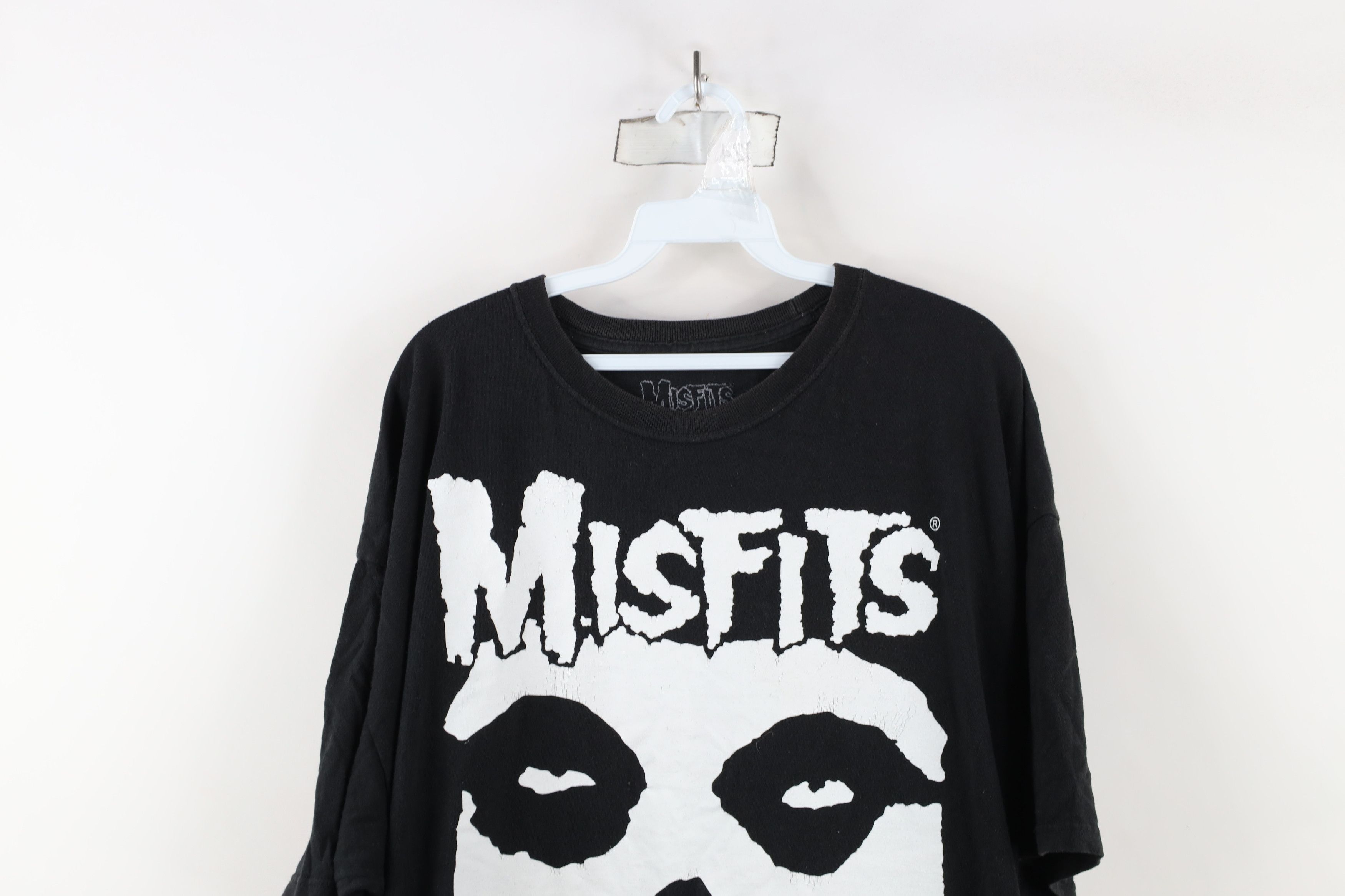 Vintage Vintage Y2K Retro Distressed Band Short Sleeve T-Shirt Size US XXL / EU 58 / 5 - 2 Thumbnail