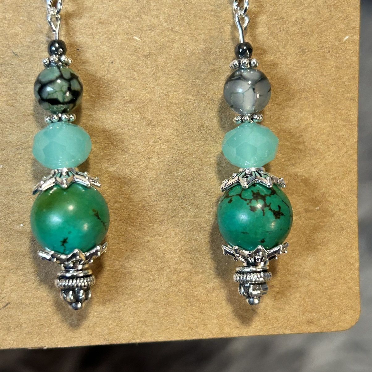 Handmade Handcrafted genuine dyed howlite dragon vein earrings Size ONE SIZE - 3 Thumbnail