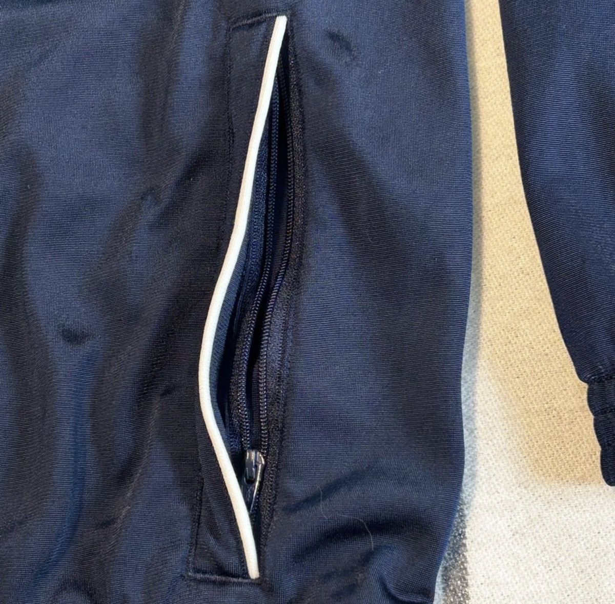 Adidas Adidas Classic 3 Stripe Track Jacket Navy Blue Full Zip Y2K Size US M / EU 48-50 / 2 - 4 Thumbnail