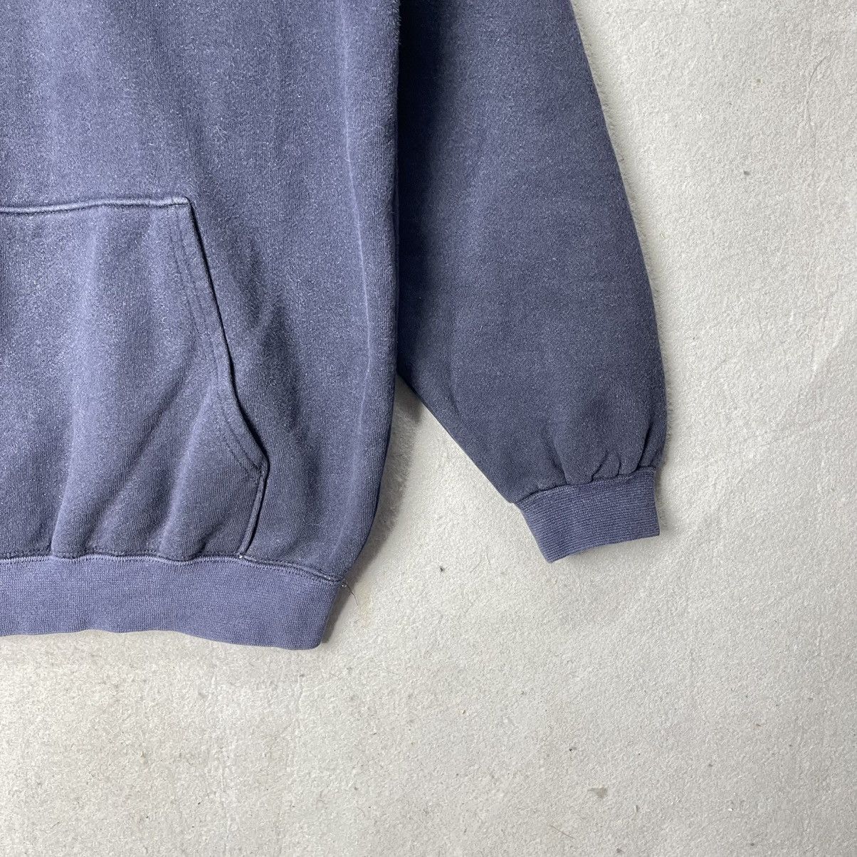 Vintage Vintage Local Motion Hawaii Pullover Hoodie Navy Surf Skate Size US L / EU 52-54 / 3 - 4 Thumbnail
