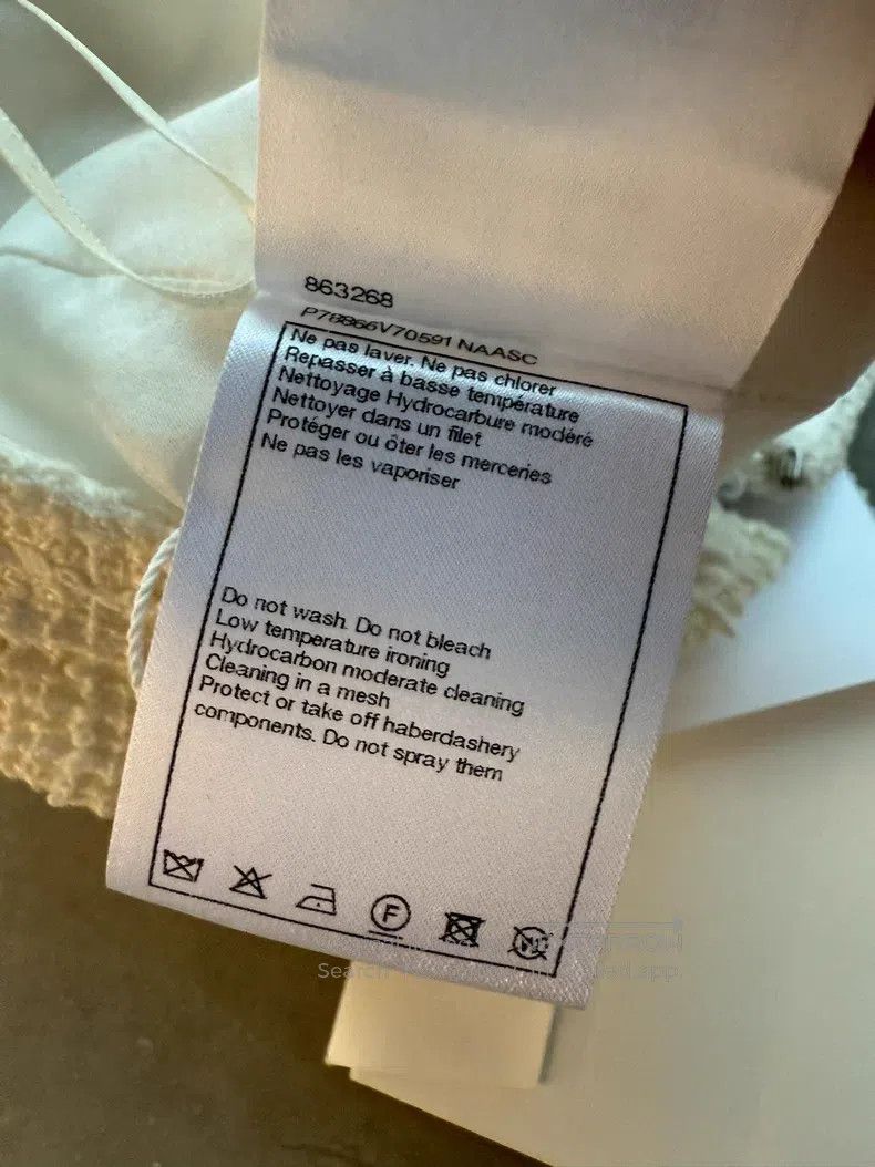 Chanel Chanel 25c white with white skirt Size 24" / US 00 / IT 34 - 7 Thumbnail